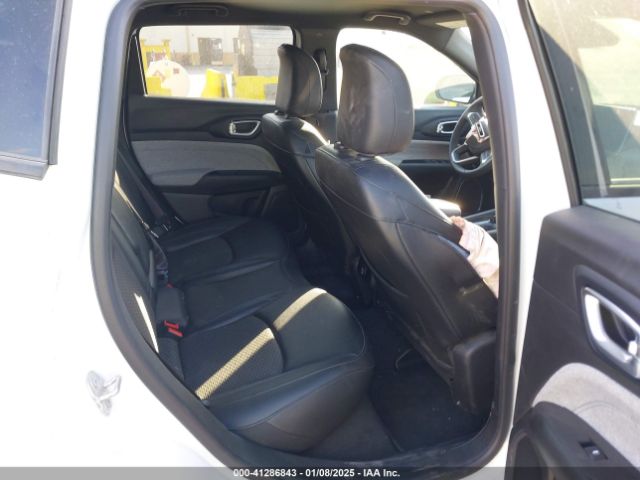 3C4NJDBN0RT604330 Jeep Compass Latitude 4x4