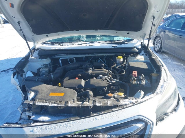Subaru Outback 2.5i Premium 2018 4S4BSAFC5J3334420 Image 10