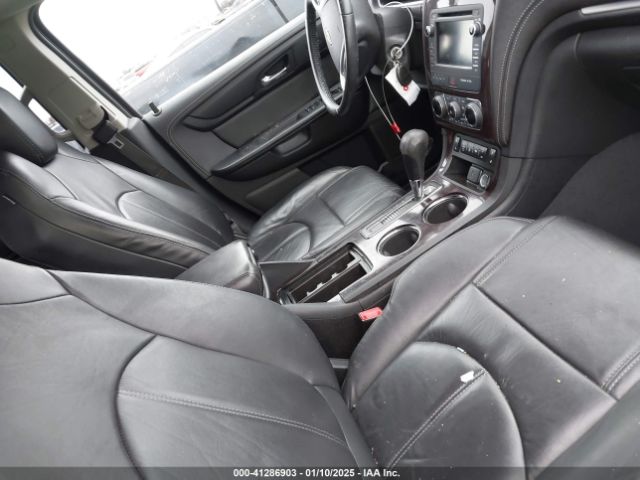 1GNKRHKD3HJ219979 Chevrolet Traverse 2lt