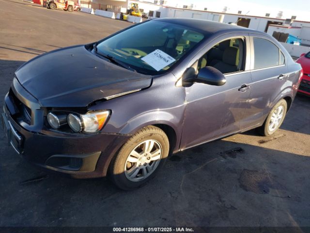 1G1JC5SH9F4158326 Chevrolet Sonic Lt Auto