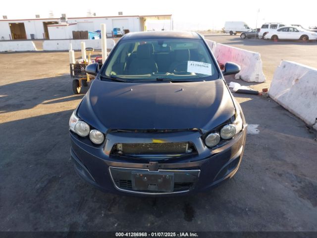 1G1JC5SH9F4158326 Chevrolet Sonic Lt Auto