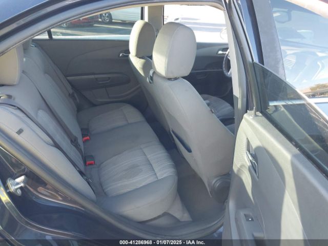 1G1JC5SH9F4158326 Chevrolet Sonic Lt Auto