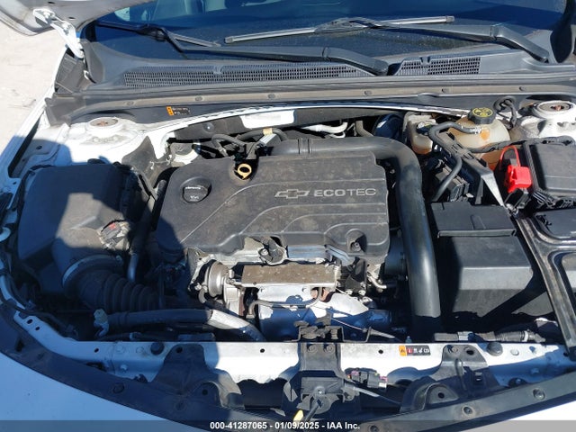 1G1ZD5ST2JF153664 Chevrolet MALIBU LT