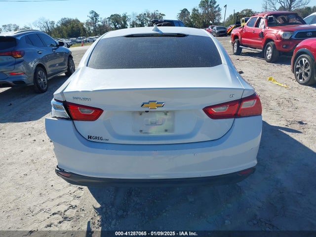 1G1ZD5ST2JF153664 Chevrolet MALIBU LT