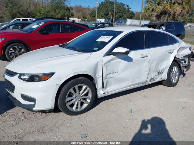 1G1ZD5ST2JF153664 Chevrolet MALIBU LT