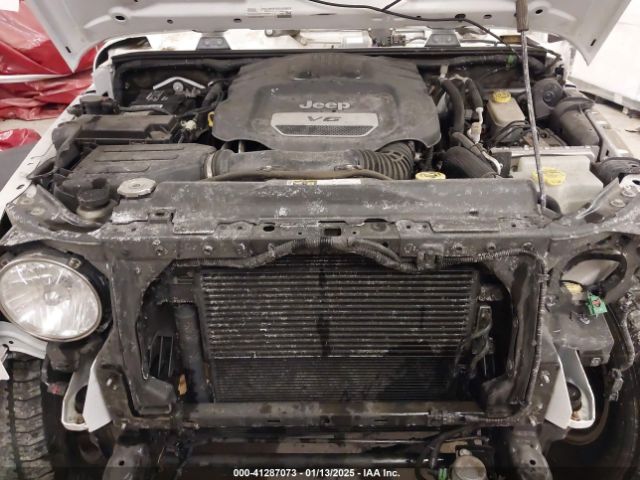 1C4BJWDG0FL702262 Jeep Wrangler Unlimited Sport