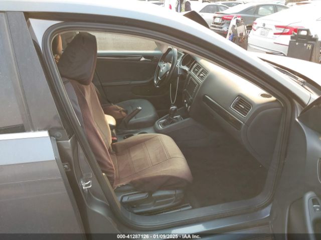 3VWL17AJ0GM238008 Volkswagen Jetta 1.8t Sel