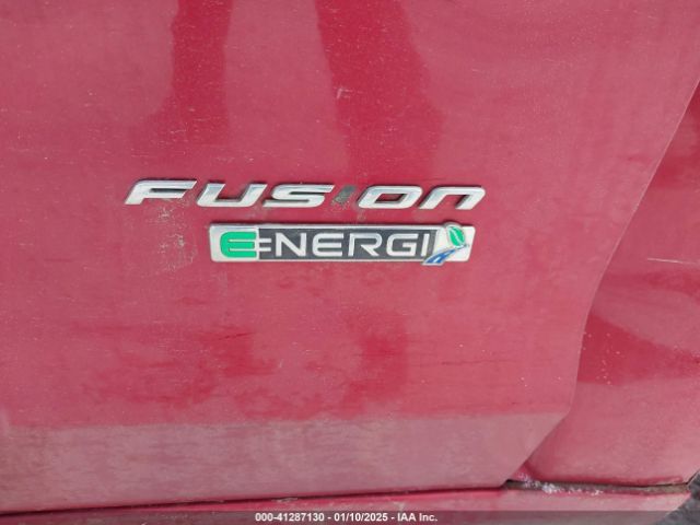 3FA6P0SU0ER100781 Ford Fusion Energi Titanium