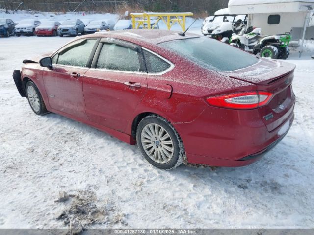 3FA6P0SU0ER100781 Ford Fusion Energi Titanium