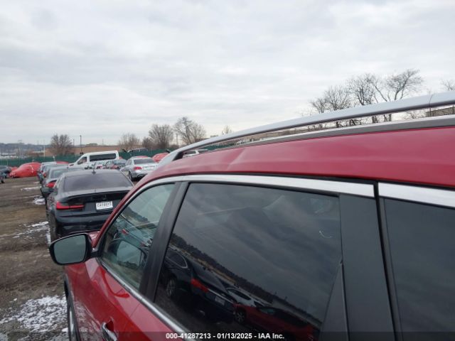 JN8AT2MV4HW005504 Nissan ROGUE SV