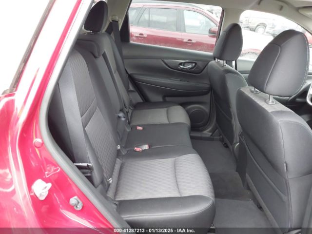 JN8AT2MV4HW005504 Nissan ROGUE SV