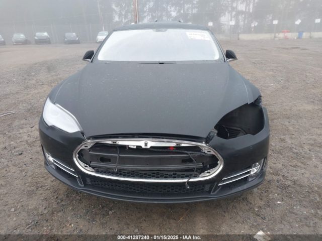 5YJSA1H1XEFP36008 Tesla Model S P85