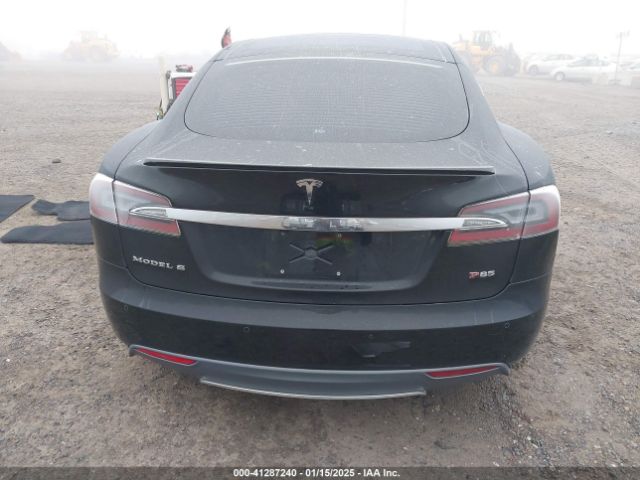 5YJSA1H1XEFP36008 Tesla Model S P85