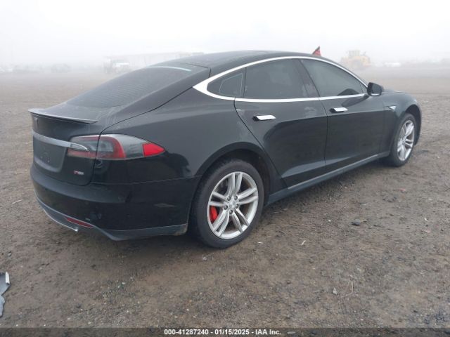 5YJSA1H1XEFP36008 Tesla Model S P85