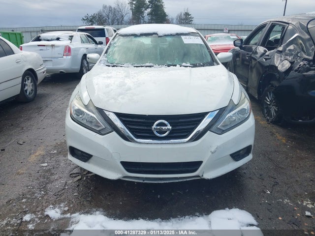Nissan Altima 2.5 Sv 2018 1N4AL3AP7JC190166 Image 12