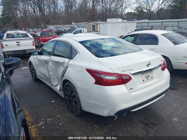 Nissan Altima 2.5 Sv 2018 1N4AL3AP7JC190166 Image 3