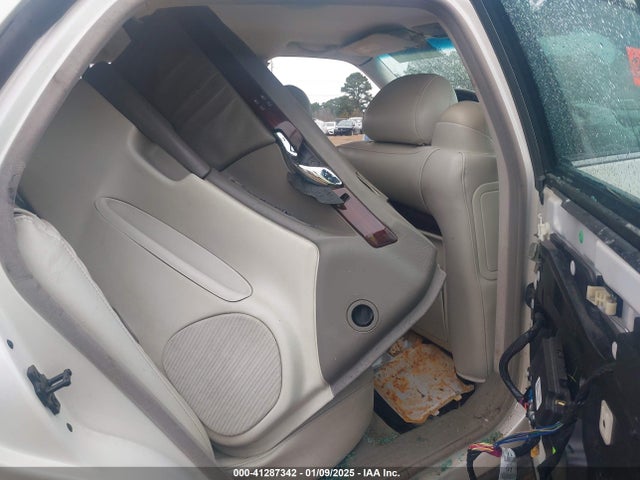 2002 CADILLAC DEVILLE 1G6KE57YX2U212020 Photo 7