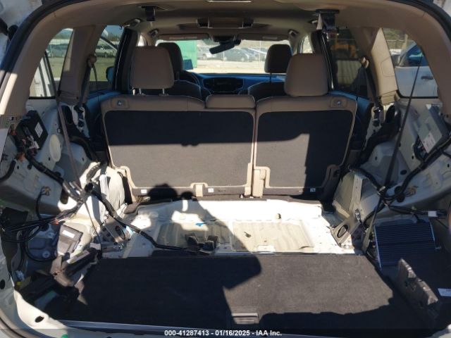 5FNYF6H97LB004365 Honda Pilot Awd Touring 8 Passenger
