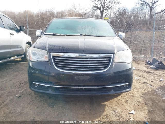 2C4RC1GG1ER364321 Chrysler Town & Country Limited