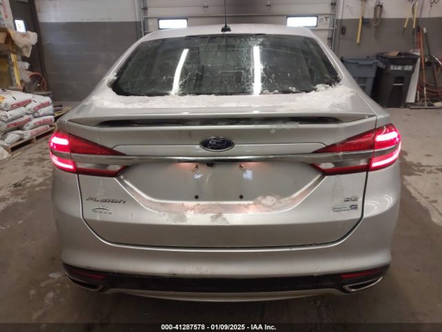 3FA6P0T92HR230818 Ford FUSION SE