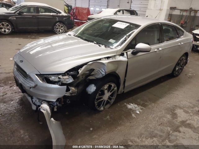 3FA6P0T92HR230818 Ford FUSION SE