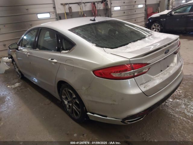 3FA6P0T92HR230818 Ford FUSION SE
