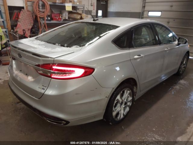 3FA6P0T92HR230818 Ford FUSION SE
