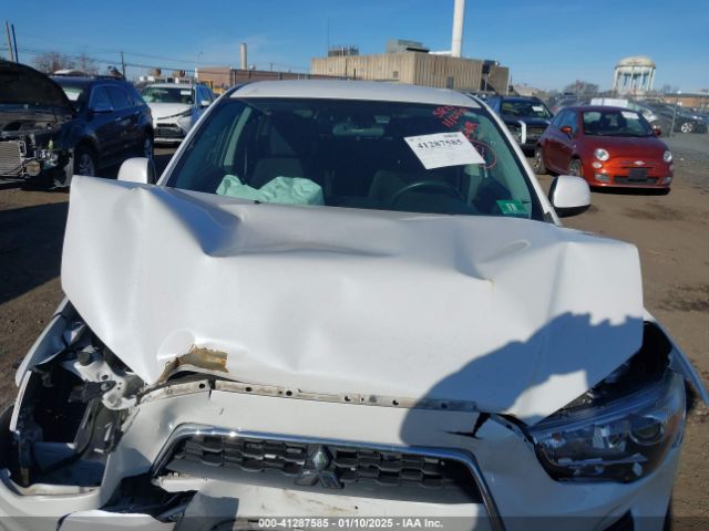 4A4AR3AU6EE032774 Mitsubishi Outlander Sport Es