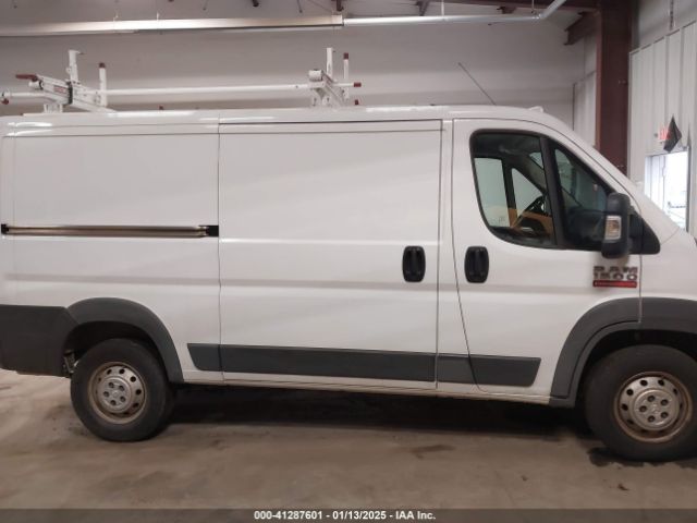 3C6TRVAG0JE153442 RAM Promaster 1500 Low Roof 136 Wb