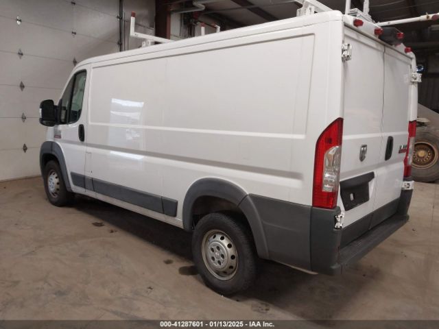 3C6TRVAG0JE153442 RAM Promaster 1500 Low Roof 136 Wb