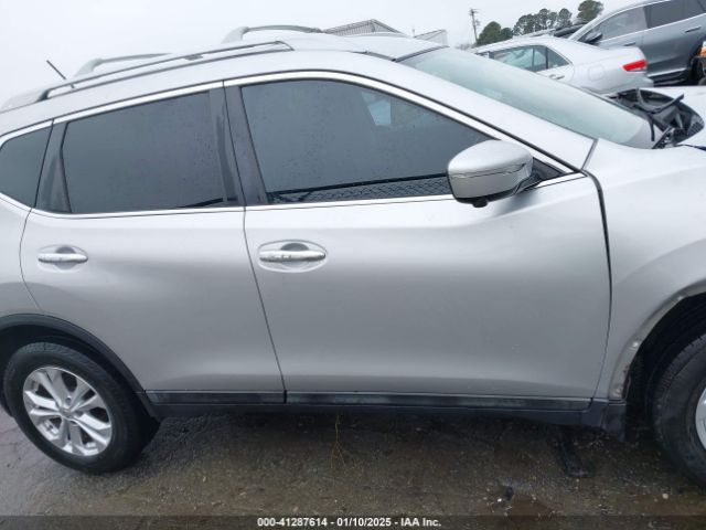 5N1AT2MVXFC757231 Nissan ROGUE SV