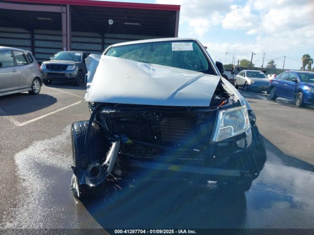1N6AD0ER9KN873555 Nissan Frontier Sv