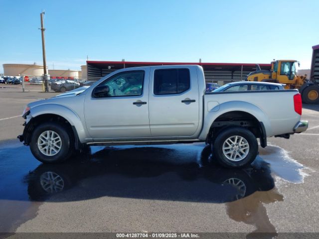1N6AD0ER9KN873555 Nissan Frontier Sv