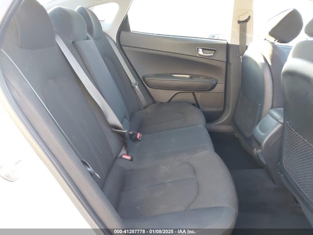 KIA Optima Lx 2020 5XXGT4L35LG387957 Image 8