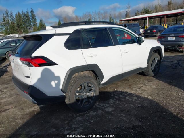 2T3J1RFV1RW471091 Toyota Rav4 Adventure