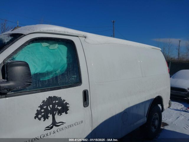 1GCWGAFG1J1195263 Chevrolet Express 2500 Work Van
