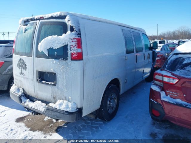 1GCWGAFG1J1195263 Chevrolet Express 2500 Work Van