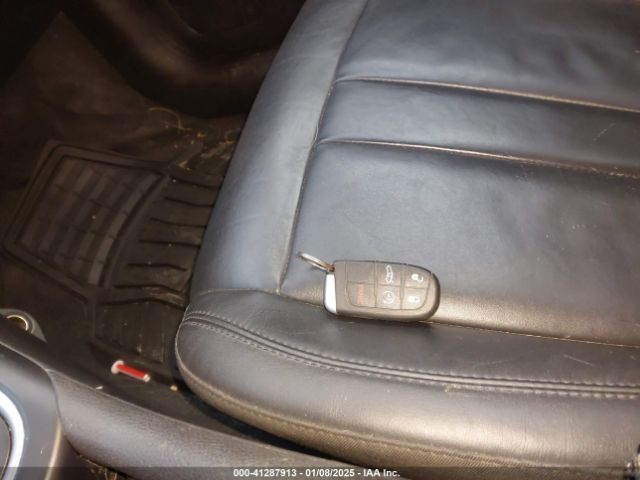 1C3CCCCB3FN725935 Chrysler 200 C
