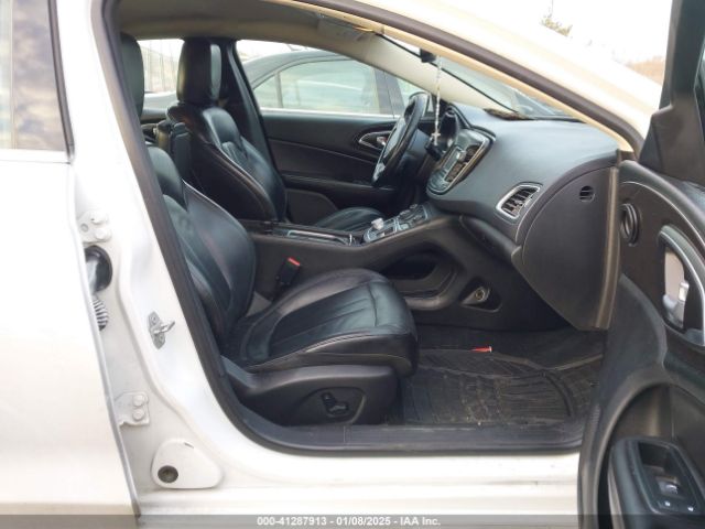 1C3CCCCB3FN725935 Chrysler 200 C