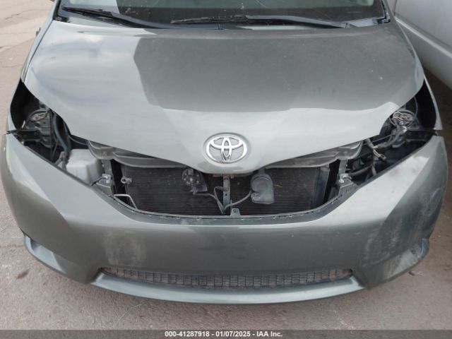 5TDJK3DC6ES074273 Toyota Sienna Le 7 Passenger