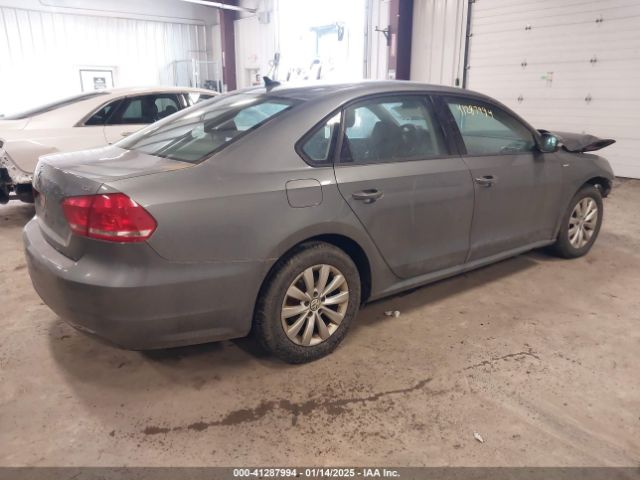 1VWAT7A39EC117141 Volkswagen Passat 1.8t Wolfsburg Edition