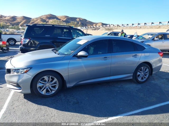 Honda ACCORD LX 2018 1HGCV1F15JA051205 Image 14