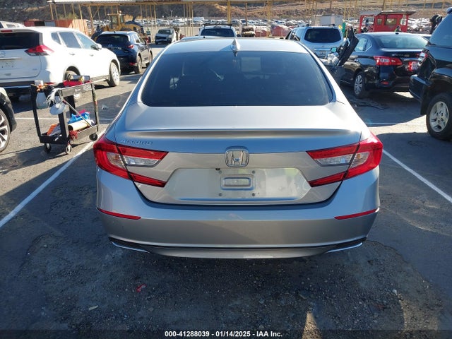 Honda ACCORD LX 2018 1HGCV1F15JA051205 Image 16