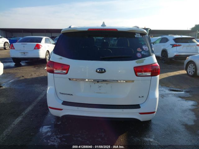 KNDMB5C18G6162382 KIA SEDONA LX