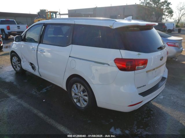 KNDMB5C18G6162382 KIA SEDONA LX