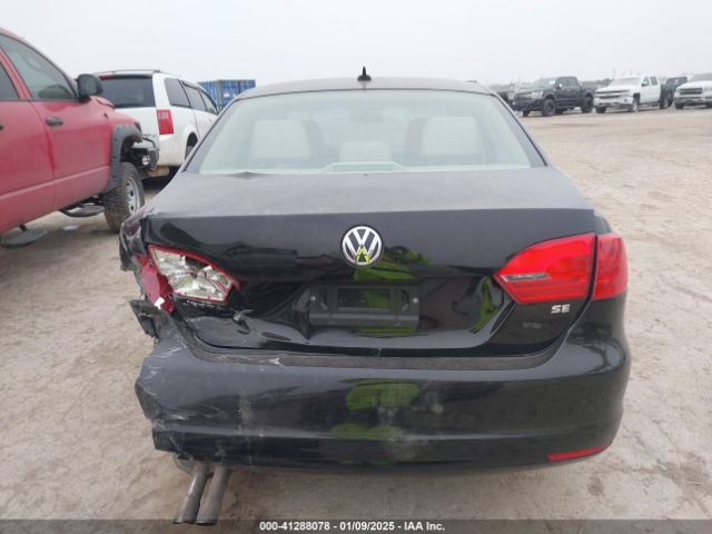 3VWD07AJ3EM429815 Volkswagen Jetta 1.8t Se