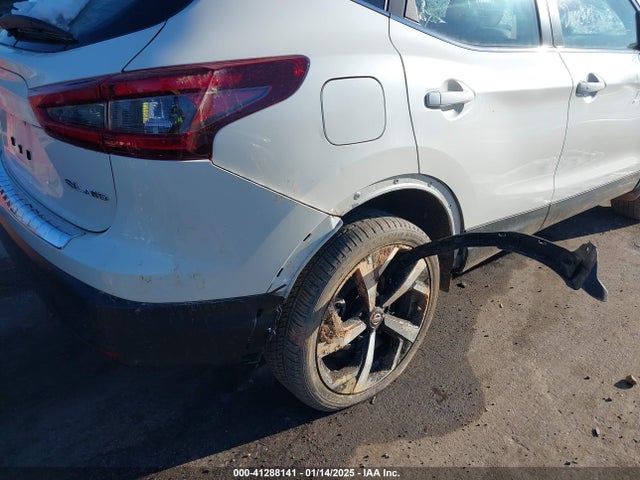 JN1BJ1CW5NW498960 Nissan Rogue Sport Sl Awd Xtronic Cvt