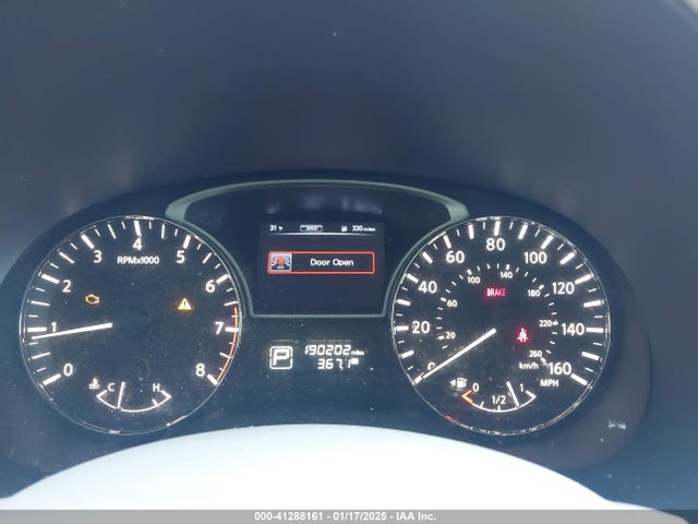 5N1AR2MM1FC613430 Nissan Pathfinder Sl