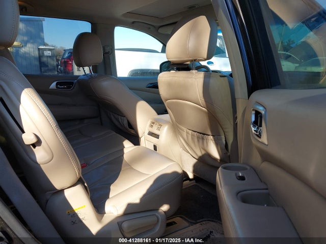 5N1AR2MM1FC613430 Nissan Pathfinder Sl