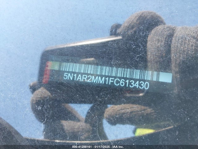 5N1AR2MM1FC613430 Nissan Pathfinder Sl